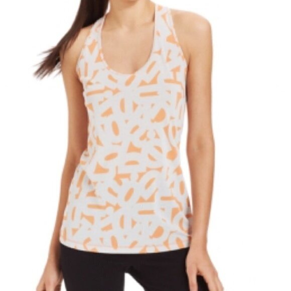 Nike Flow Scramble Printed Tank - Picture 1 of 9